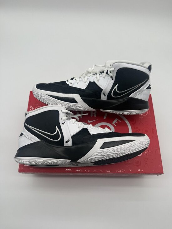 New Nike Kyrie Infinity TB Shoes Mens Size 12 Black White Basketball DO9616 002 main image 9